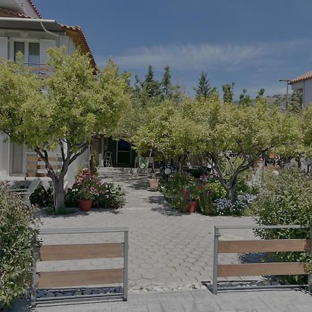 Апартаменты Ktima Klimentini Вивари Экстерьер фото